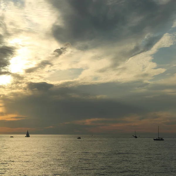 Vacker Solnedgång Svarta Havet Och Yahts Sochi Russian Federation Valda — Stockfoto