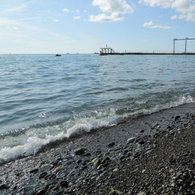 Sahil üzerinden Karadeniz Sochi, Rusya Federasyonu. Seçilen odak.