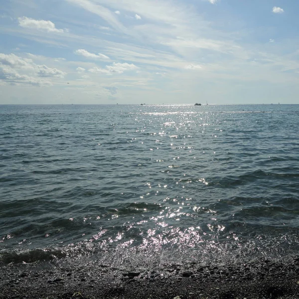 Παραθαλάσσιο Μέσω Μαύρης Θάλασσας Στο Σότσι Ρωσική Ομοσπονδία Επιλεγμένο Εστίαση — Φωτογραφία Αρχείου