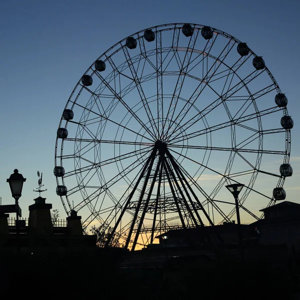 Revue Des Roues Attraction Sur Parc Sotchi Heure Été Soir — Photo