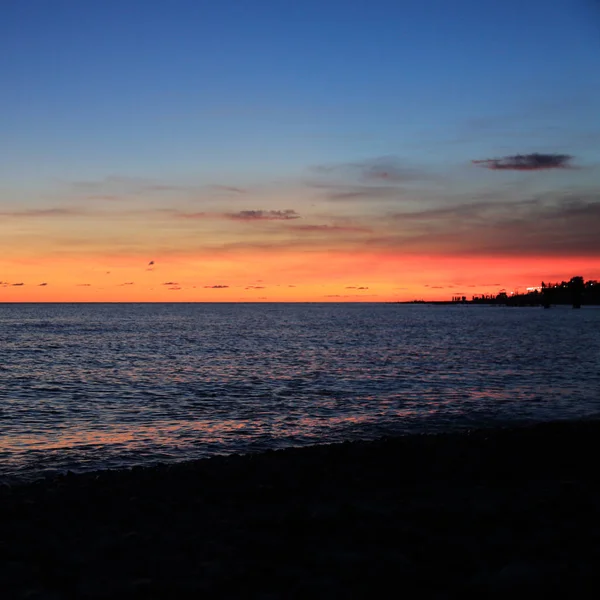 Pôr Sol Verão Sobre Mar Negro Beira Mar Sochi Federação — Fotografia de Stock