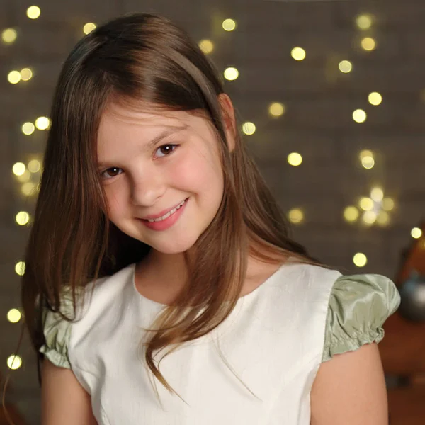 Lovely Caucasiano Pequena Menina Retrato Natal Férias — Fotografia de Stock