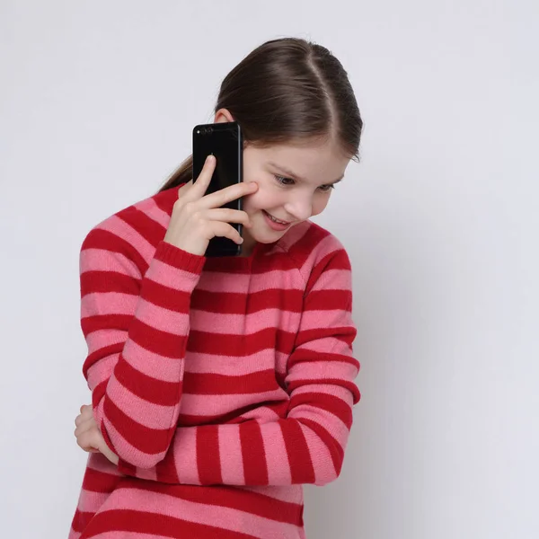 School Teen Girl Holding Mobile Phone Smartphone — Stock Photo, Image