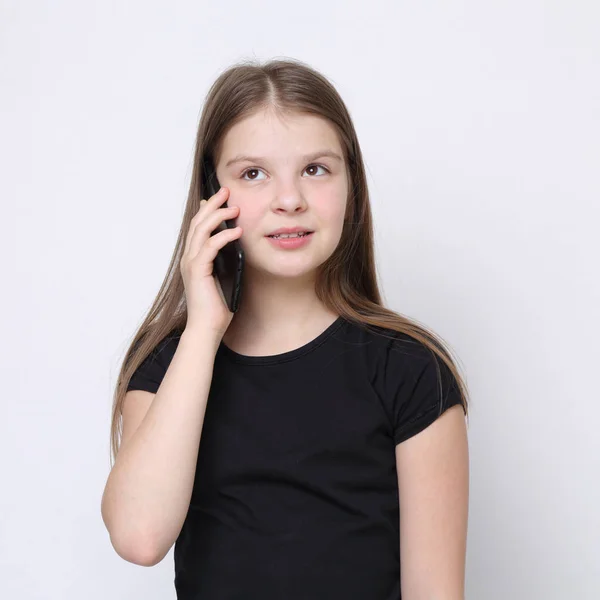 School Teen Girl Holding Mobile Phone Smartphone — Stock Photo, Image