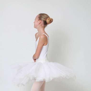 Güzel küçük balerin Studio