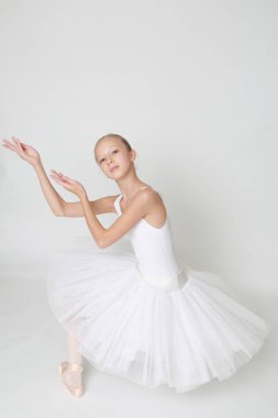 Güzel küçük balerin Studio