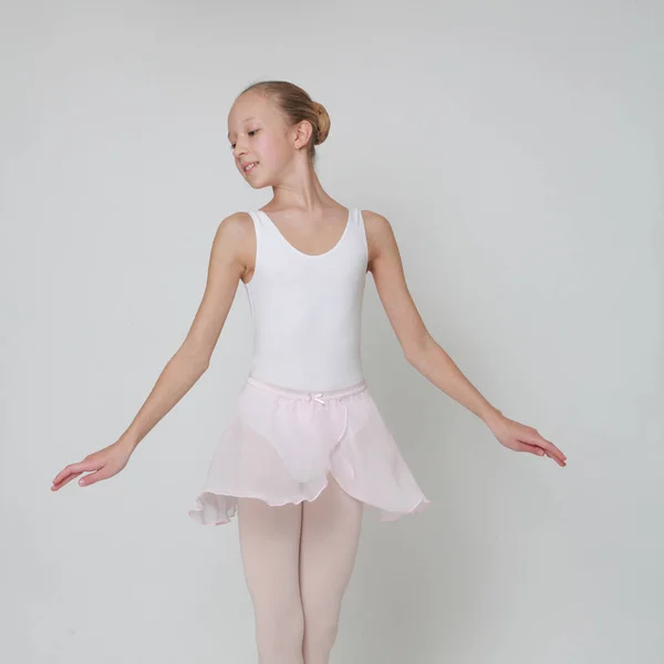 Schöne Kleine Ballerina Studio — Stockfoto