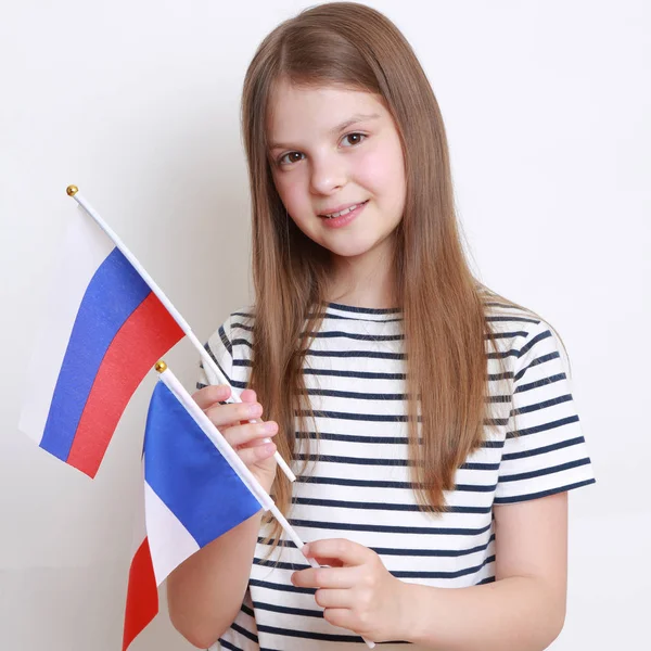 Fille Caucasienne Tenant Des Drapeaux Fédération Russie France — Photo