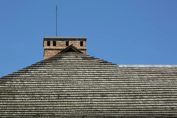 Strohdach Auf Traditionellem Holzhaus Polen — Stockfoto