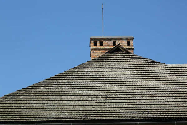 Соломенная Крыша Традиционном Деревянном Доме Польше — стоковое фото