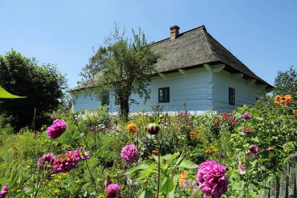 Traditionelle Holzhäuser Polen Authentische Und Historische Alte Bauernhäuser Auf Dem — Stockfoto