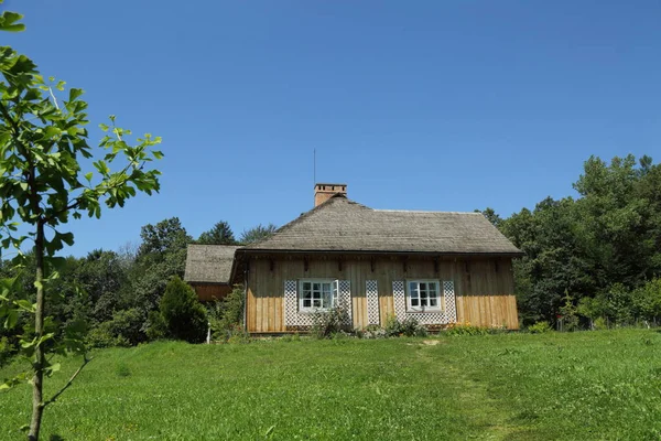 Traditionelle Holzhäuser Polen Authentische Und Historische Alte Bauernhäuser Auf Dem — Stockfoto