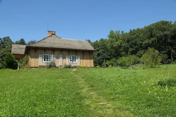 Traditionelle Holzhäuser Polen Authentische Und Historische Alte Bauernhäuser Auf Dem — Stockfoto