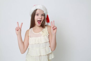 Stüdyo imge-in beyaz küçük Bayan Noel Baba