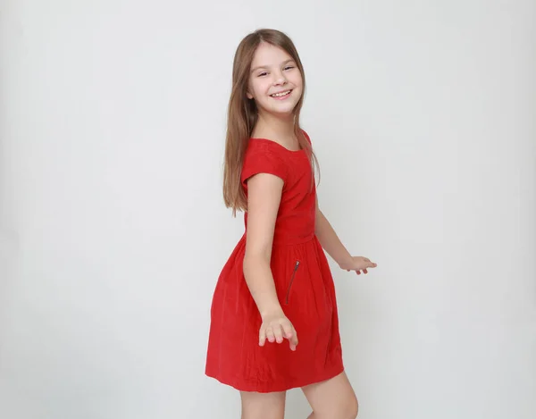 Emocional Niña Usando Vestido Rojo — Foto de Stock