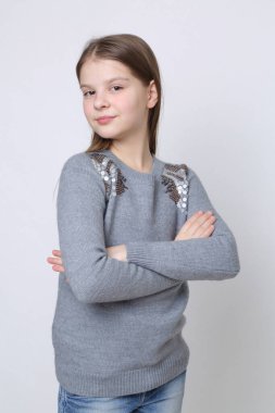 Beautirul studio Avrupa beyaz genç kız portresi