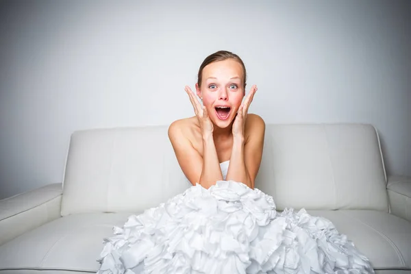 Super excited gorgeous bride — Stock Photo, Image