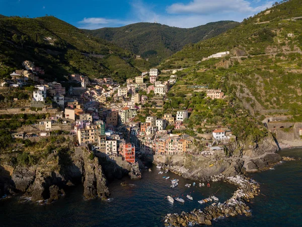 Riomaggiore z Cinque Terre, Itálie — Stock fotografie