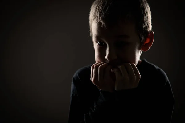 Grief-stricken little boy — Stock Photo, Image