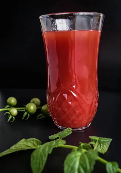 Verre de jus de tomate — Photo