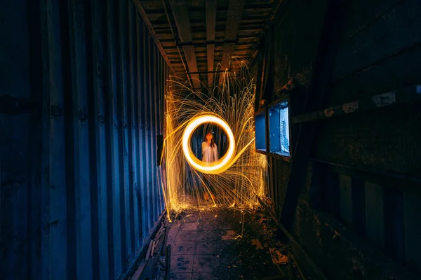 Woman Playing with steel wool — Stock Photo, Image
