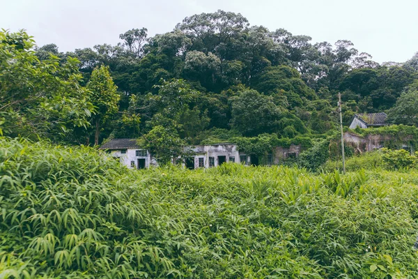 Platteland huis buitenkant in Hong Kong — Stockfoto