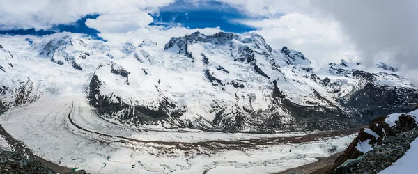 Ледник Горнера (Горнерглетчер ) — стоковое фото