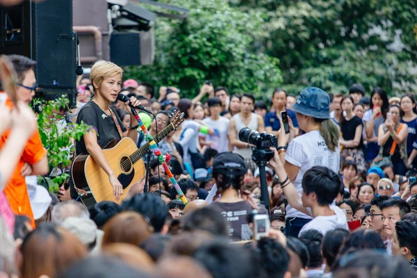 丹妮丝何音乐会在香港 — 图库照片