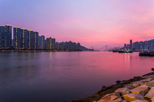Закат Гонконга в Цуенвань — стоковое фото