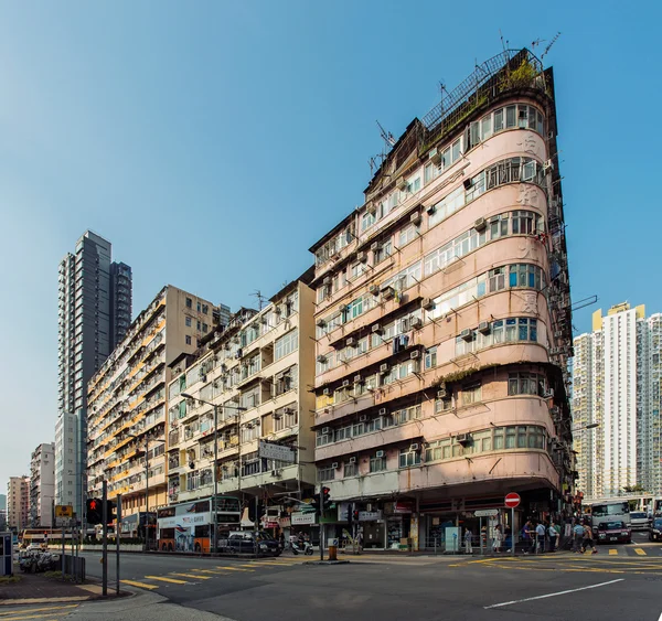 Vue sur la rue Sham Shui Po à Hong Kong — Photo