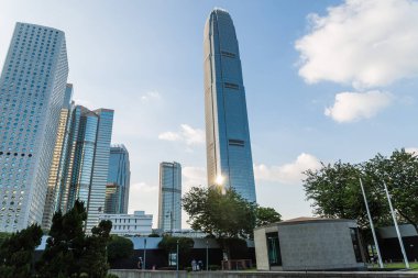 Gündüz Hong Kong gökdeleninde