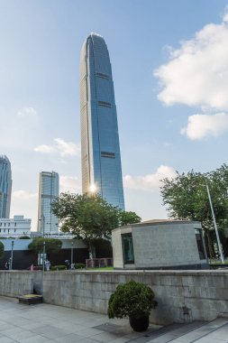 Gündüz Hong Kong gökdeleninde