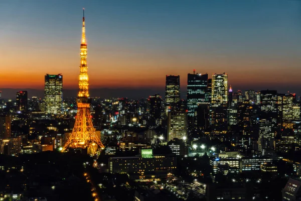日本の日没時の東京タワー — ストック写真