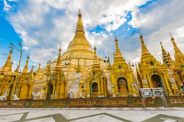 Shwedagon Pagode Bei Tag Yangon Myanmar Stockbild