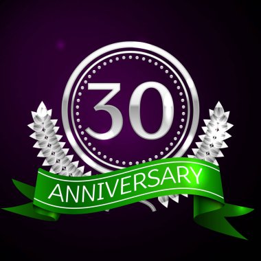 Gümüş Yüzük ve kurdele ile otuz yıl yıldönümü kutlama.