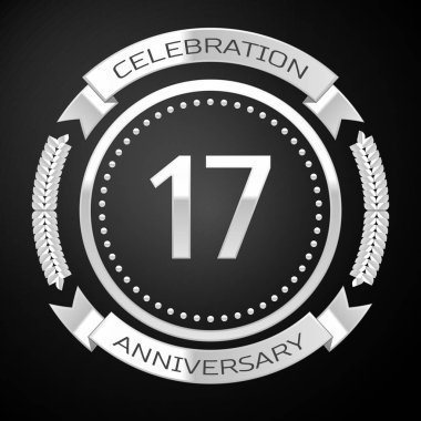 On yedi yıl yıldönümü kutlamaları gümüş halkalı ve siyah arka plan üzerine şerit. Vektör çizim