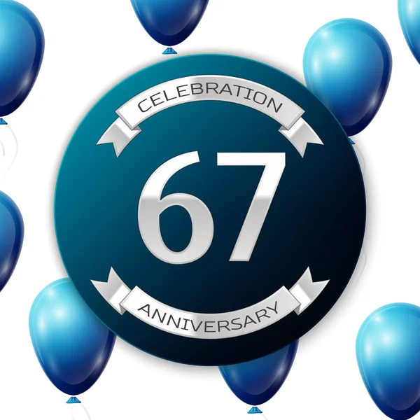 Mavi daire kağıt afiş gümüş kurdele ile gümüş numara altmış yedi yıl yıldönümü kutlamaları. Beyaz arka plan üzerinde gerçekçi mavi balonlar kurdele ile. Vektör çizim.
