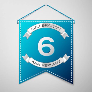 Mavi flama yazıt altı yıl yıldönümü kutlama tasarım üzerinde gri bir arka plan ile. Gümüş şerit. Doğum günü partin için renkli şablon öğeleri. Vektör çizim