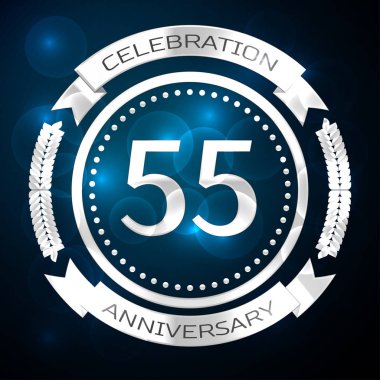 Elli beş yıl yıldönümü kutlamaları gümüş yüzük ve şerit üzerinde mavi arka plan ile. Vektör çizim