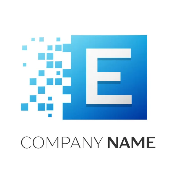 Символ векторного логотипа буквы E на красочном квадрате с разбитыми блоками на белом фоне. Векторный шаблон для Вашего дизайна — стоковый вектор