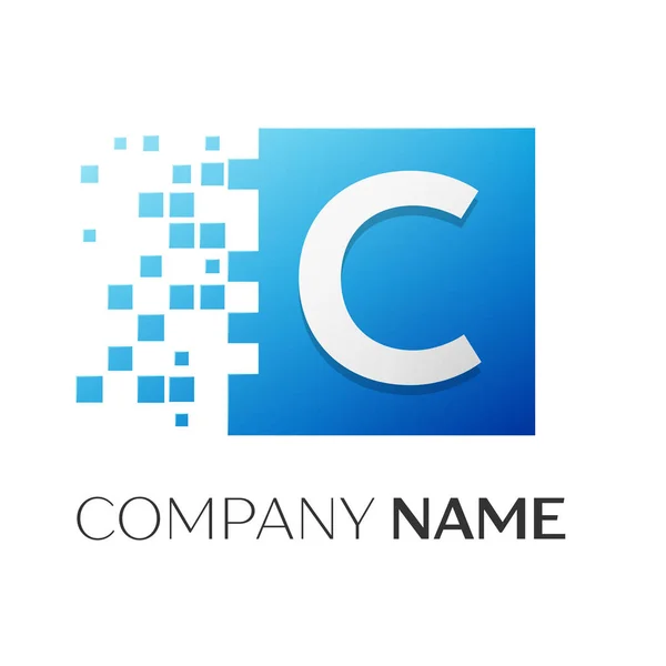 Písmeno C vektorové logo symbol v barevné náměstí s rozbitým bloky na bílém pozadí. Vektor šablona pro návrh — Stockový vektor