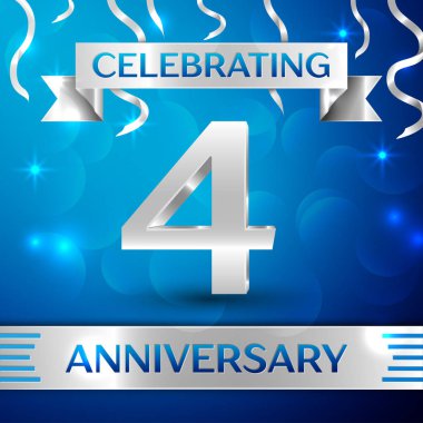 Dört yıl yıldönümü kutlama tasarım. Konfeti ve gümüş şerit mavi arka plan üzerinde. Doğum günü partin için renkli vektör şablon öğeleri. Yıldönümü şerit