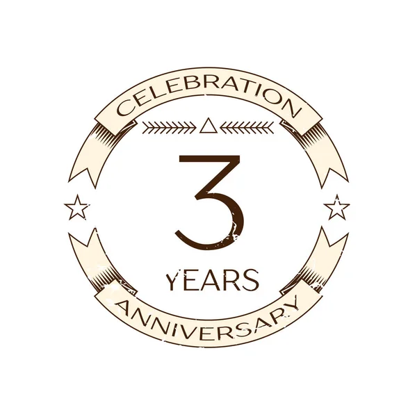 Реалистичный трехлетний юбилейный логотип с кольцом и лентой на белом фоне. Векторный шаблон для Вашего дизайна — стоковый вектор