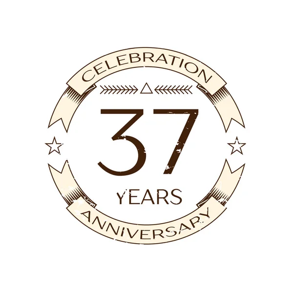 Realistiska trettio sju år jubileumslogotypen firande med ring och band på vitbakgrund. Vector mall för din design — Stock vektor