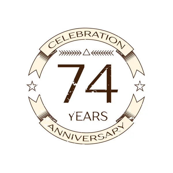 Realista setenta y cuatro años logotipo de la celebración del aniversario con anillo y cinta sobre fondo blanco. Plantilla vectorial para su diseño — Vector de stock