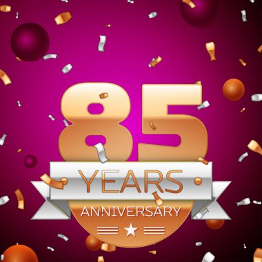 Gerçekçi Seksen beş yıl yıldönümü kutlama tasarım. Golden numaraları ve gümüş şerit, mor zemin üzerine konfeti. Doğum günü partin için renkli vektör şablon öğeleri