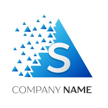 Gerçekçi Harf S vektör logo simge ile parçalanmış bloklar beyaz arka plan üzerinde renkli üçgen. Tasarımınız için vektör şablonu