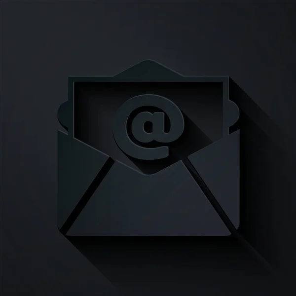Papier gesneden Mail en e-mail pictogram geïsoleerd op zwarte achtergrond. Envelop symbool e-mail. E-mailbericht teken. Papierkunst stijl. Vector Illustratie — Stockvector