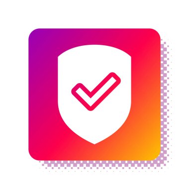 Beyaz arkaplanda işaretleme simgesi olan Beyaz Kalkan. Koruma sembolü. Güvenlik kontrolü Simge. Kene izi onaylı simge. Kare renk düğmesi. Vektör İllüstrasyonu