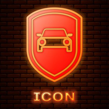 Parlayan Neon araba koruma veya sigorta simgesi tuğla duvar arka planda izole. Araba koruma kalkanı koruyun. Emniyet rozeti araç simgesi. Güvenlik otomatik etiketi. Vektör Illustration